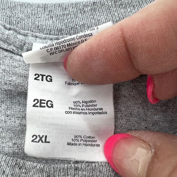 Wrigley Field Cub Style T Shirt Fruit of the Loom Label Size 2XL - Picture 7 of 8